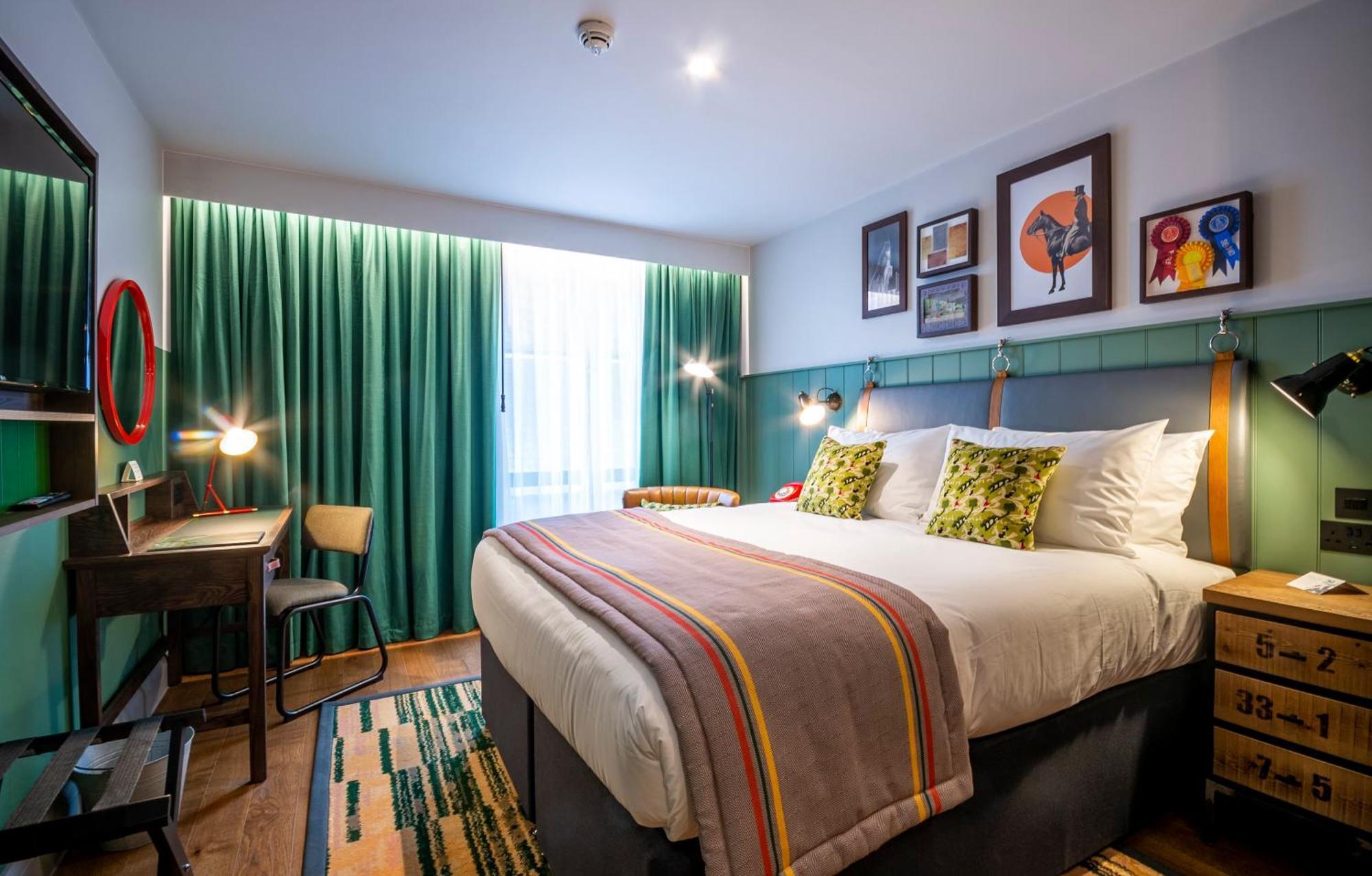 Hotel Indigo - By Ihg 4*